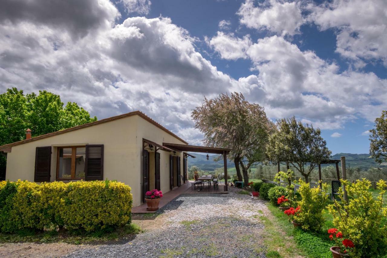 Agriturismo Il Canterino جوارديستالو المظهر الخارجي الصورة