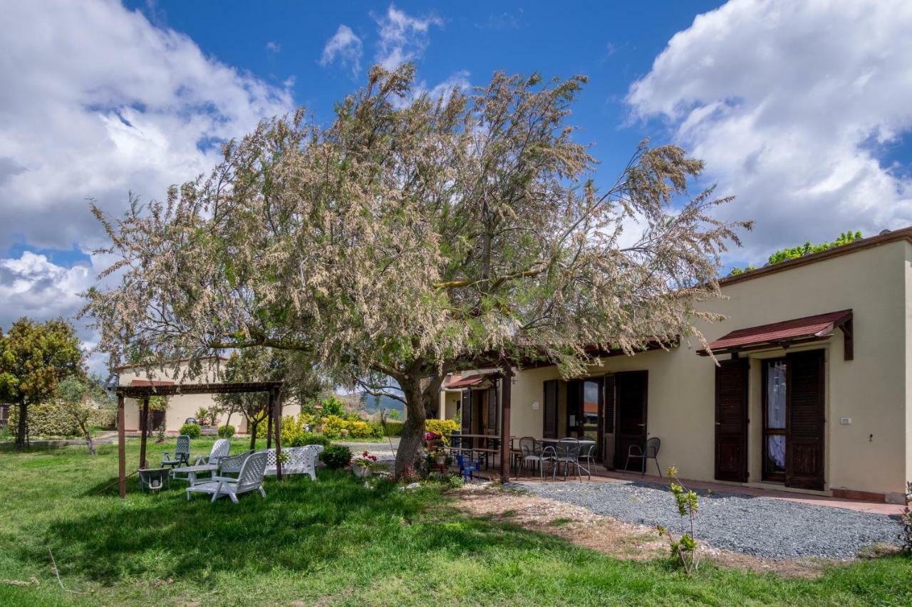 Agriturismo Il Canterino جوارديستالو المظهر الخارجي الصورة