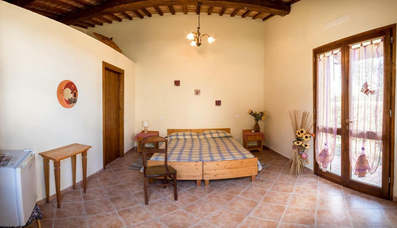 Agriturismo Il Canterino جوارديستالو المظهر الخارجي الصورة