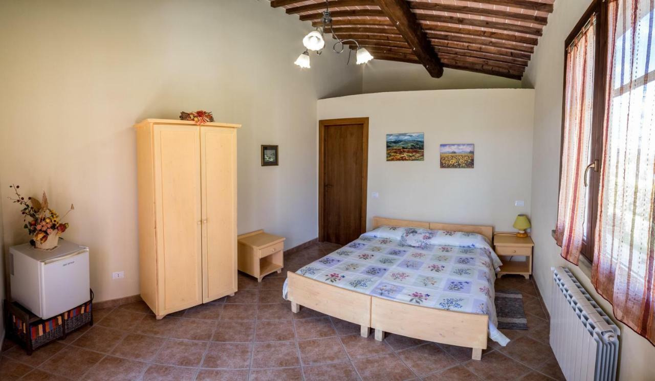 Agriturismo Il Canterino جوارديستالو المظهر الخارجي الصورة